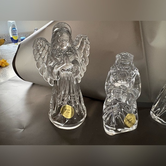 Princess House Crystal Nativity Set - Picture 3 of 3
